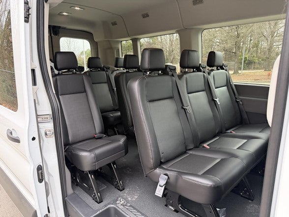 2026 Ford Transit Passenger Wagon T-350 148" Med Roof XL RWD