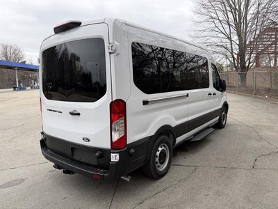 2026 Ford Transit Passenger Wagon T-350 148" Med Roof XL RWD