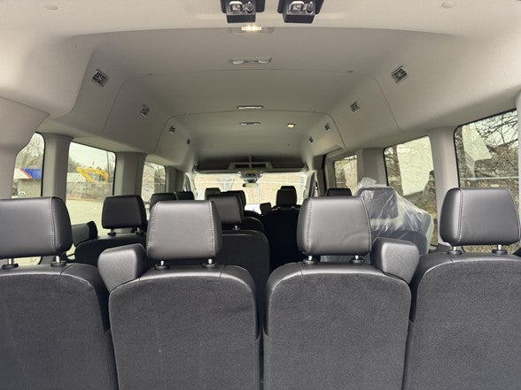 2026 Ford Transit Passenger Wagon T-350 148" Med Roof XL RWD