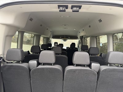 2026 Ford Transit Passenger Wagon T-350 148" Med Roof XL AWD