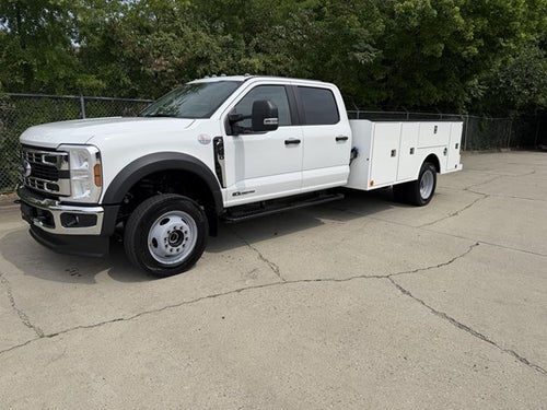 2026 Ford Super Duty F-450 DRW XL 4WD Crew Cab 179" WB 60" CA