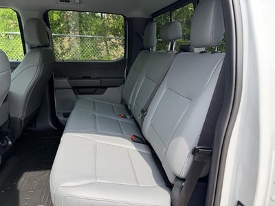 2026 Ford Super Duty F-450 DRW XL 4WD Crew Cab 179" WB 60" CA