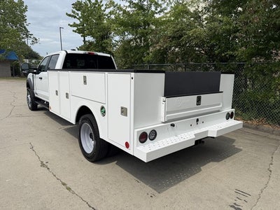2026 Ford Super Duty F-450 DRW XL 4WD Crew Cab 179" WB 60" CA