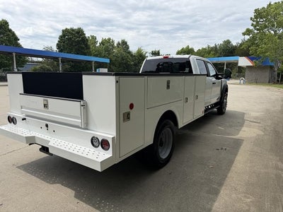 2026 Ford Super Duty F-450 DRW XL 4WD Crew Cab 179" WB 60" CA