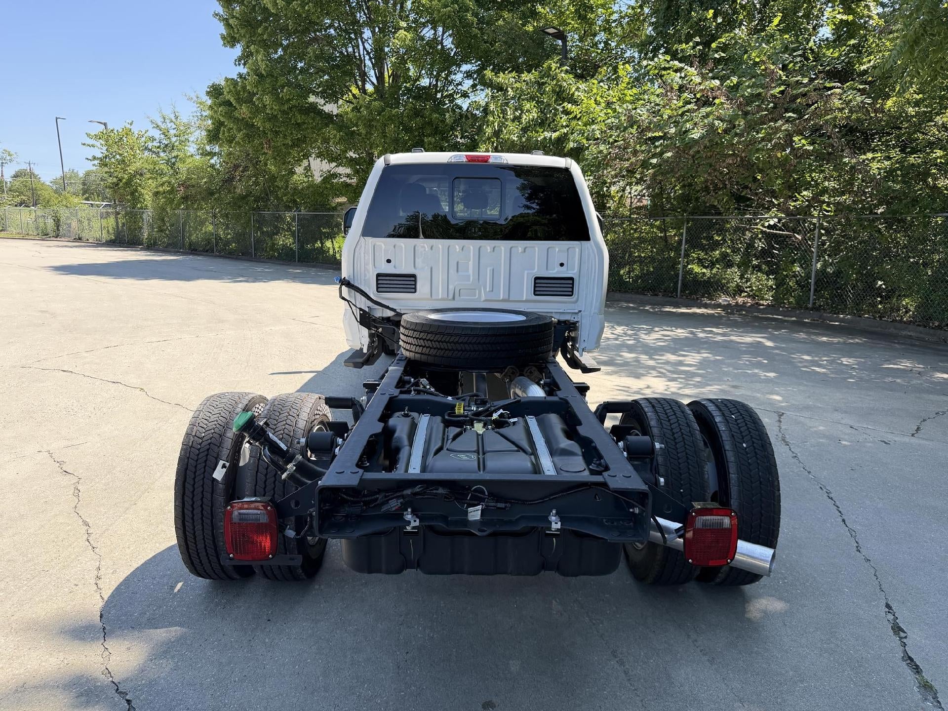2026 Ford Super Duty F-450 DRW XL 4WD Crew Cab 203" WB