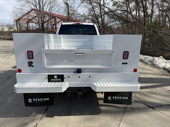 2026 Ford Super Duty F-350 DRW XL 4WD Crew Cab 179" WB 60" CA