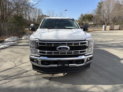 2026 Ford Super Duty F-350 DRW XL 4WD Crew Cab 179" WB 60" CA