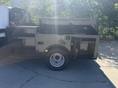 2026 Ford Super Duty F-350 DRW XL 4WD Crew Cab 179" WB 60" CA