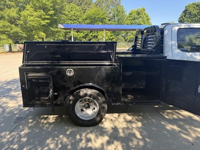 2026 Ford Super Duty F-350 DRW XL 4WD Crew Cab 179" WB 60" CA