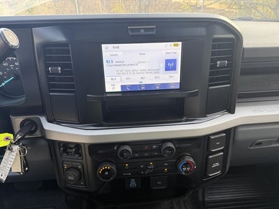 2026 Ford Super Duty F-350 DRW XL 4WD Crew Cab 179" WB 60" CA