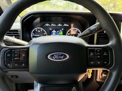 2026 Ford Super Duty F-350 DRW XL 4WD Crew Cab 179" WB 60" CA