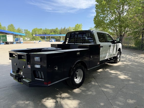 2026 Ford Super Duty F-350 DRW XL 4WD Crew Cab 179" WB 60" CA