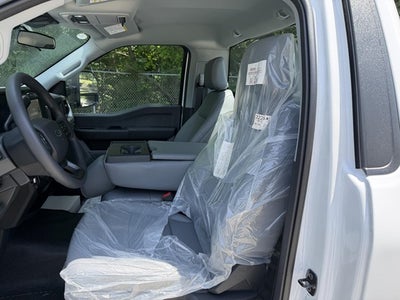 2026 Ford Super Duty F-550 DRW XL 2WD Reg Cab 145" WB 60" CA