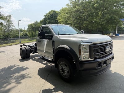 2026 Ford Super Duty F-550 DRW XL 4WD Reg Cab 145" WB 60" CA