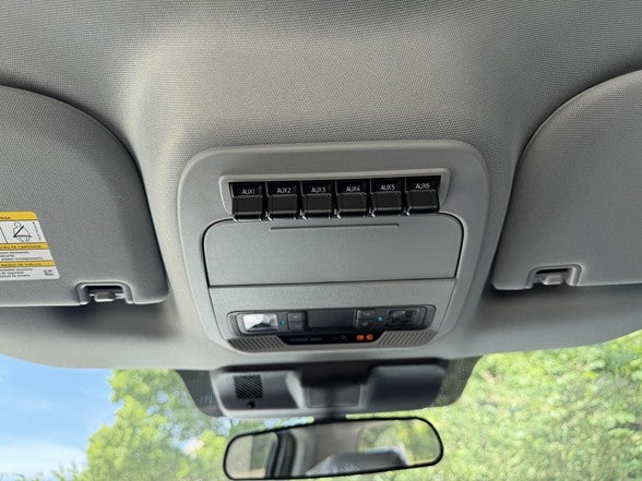 2026 Ford Super Duty F-550 DRW XL 4WD Reg Cab 145" WB 60" CA