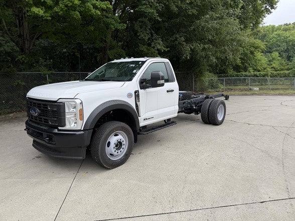 2026 Ford Super Duty F-600 DRW XL 4WD Reg Cab 145" WB 60" CA