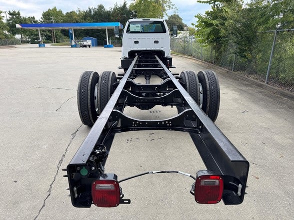 2026 Ford F-650-750 F-750 Gas Straight Frame