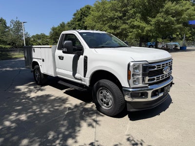 2025 Ford Super Duty F-350 SRW Service Body