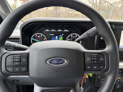 2026 Ford Super Duty F-550 DRW XL 4WD Crew Cab 179" WB 60" CA