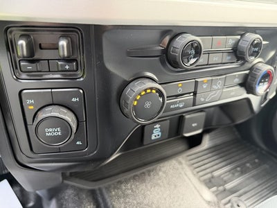 2026 Ford Super Duty F-550 DRW XL 4WD Crew Cab 179" WB 60" CA