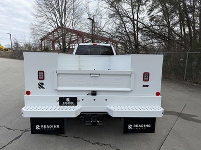 2026 Ford Super Duty F-550 DRW XL 4WD Crew Cab 179" WB 60" CA