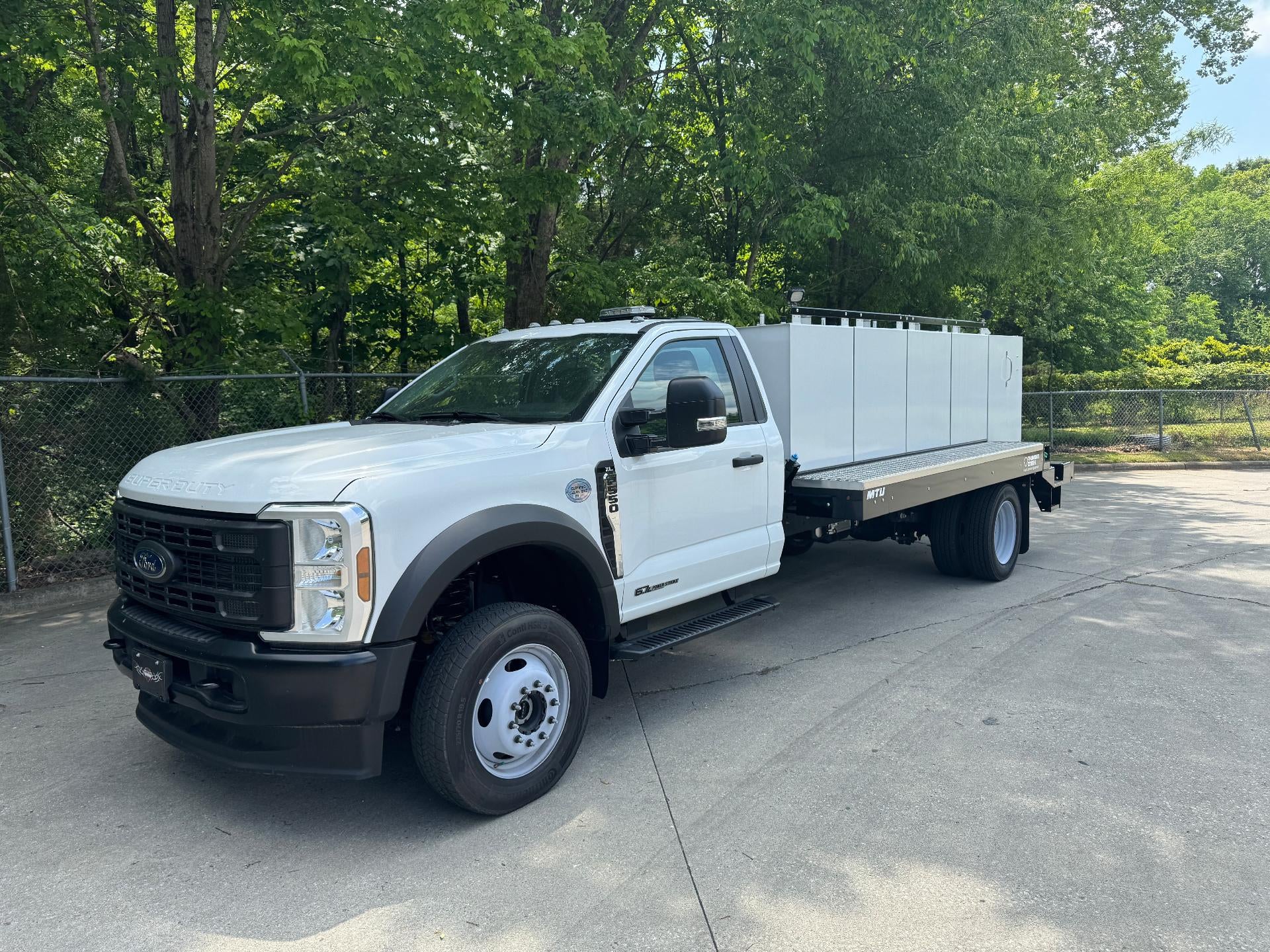 2024 Ford Super Duty F-550 DRW XL 4WD Reg Cab 145" WB 60" CA