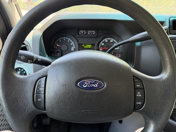 2016 Ford Econoline Commercial Cutaway E-350 Super Duty 138" SRW