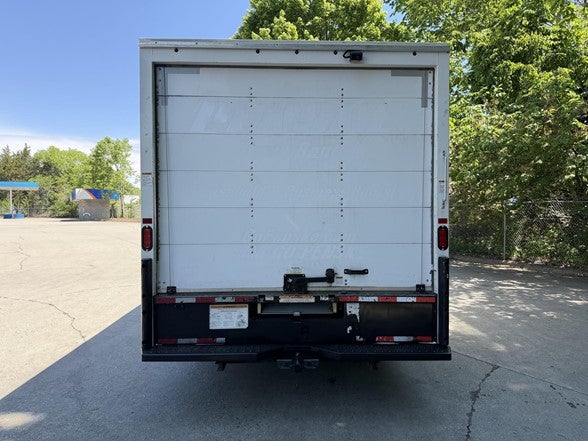 2022 Ford E-Series Cutaway E-350 SRW 138" WB