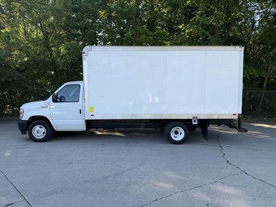 2023 Ford E-Series Cutaway E-350 SRW 138" WB