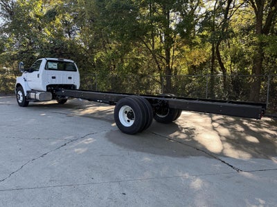2027 Ford Super Duty F-750 F-750 SD Diesel Straight Frame