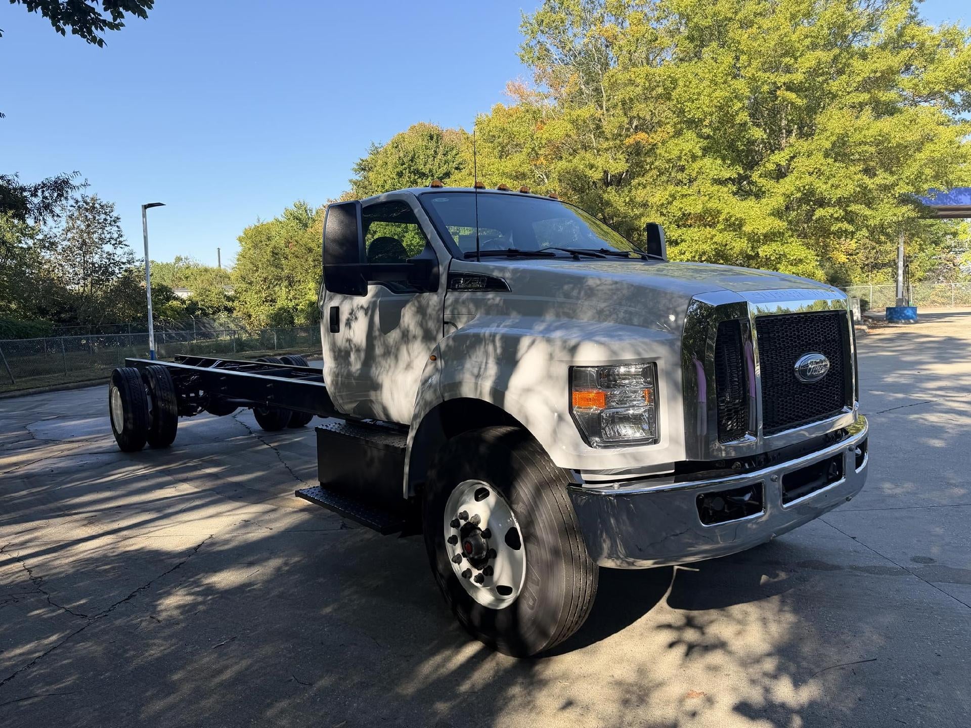 2027 Ford Super Duty F-750 F-750 SD Diesel Straight Frame