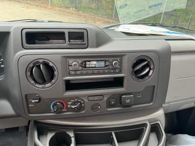 2025 Ford E-Series Cutaway E-450 DRW 158" WB
