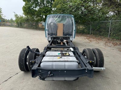 2025 Ford E-Series Cutaway E-450 DRW 158" WB