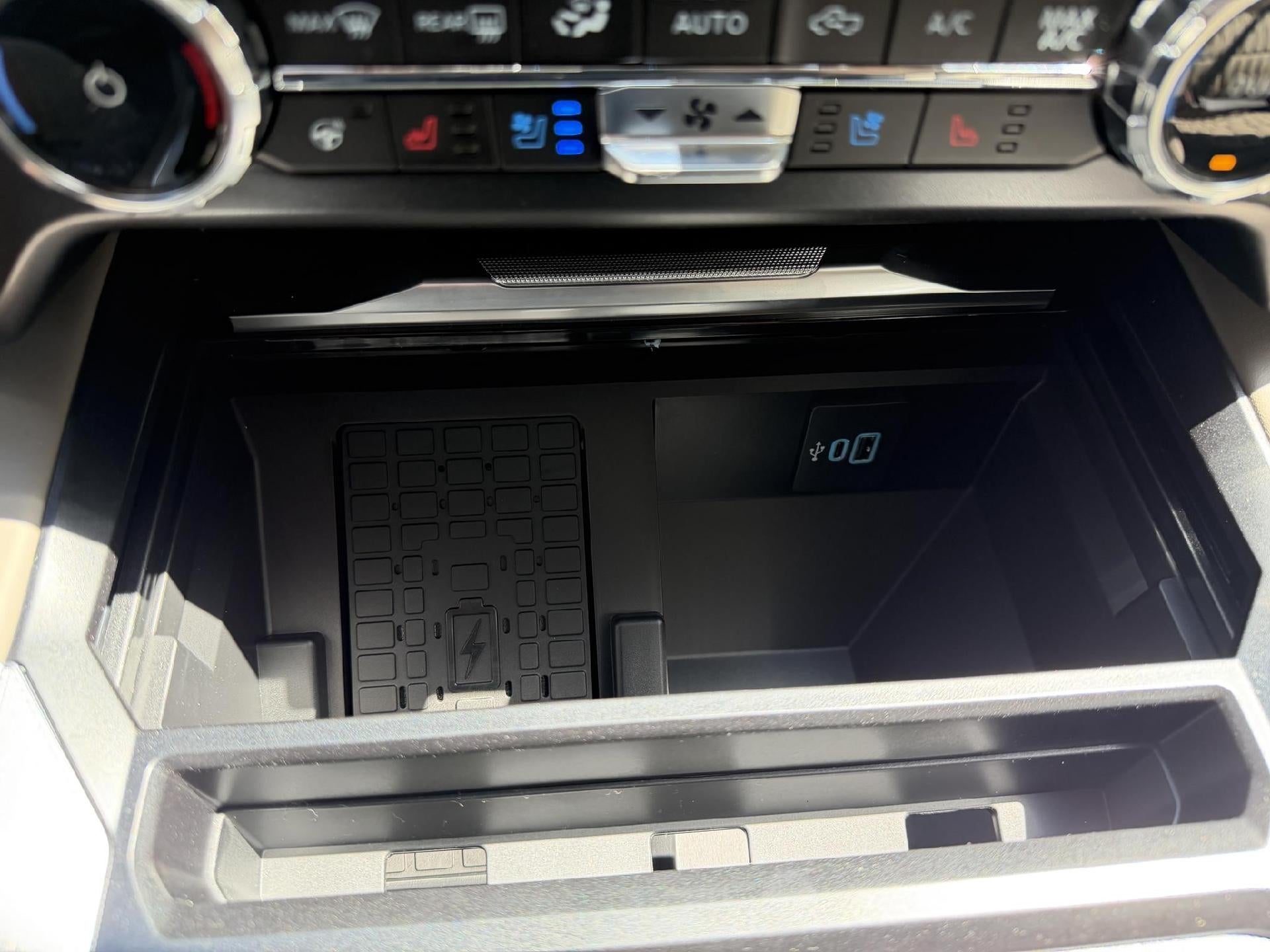 2026 Ford Super Duty F-250 SRW XL 4WD Crew Cab 6.75' Box