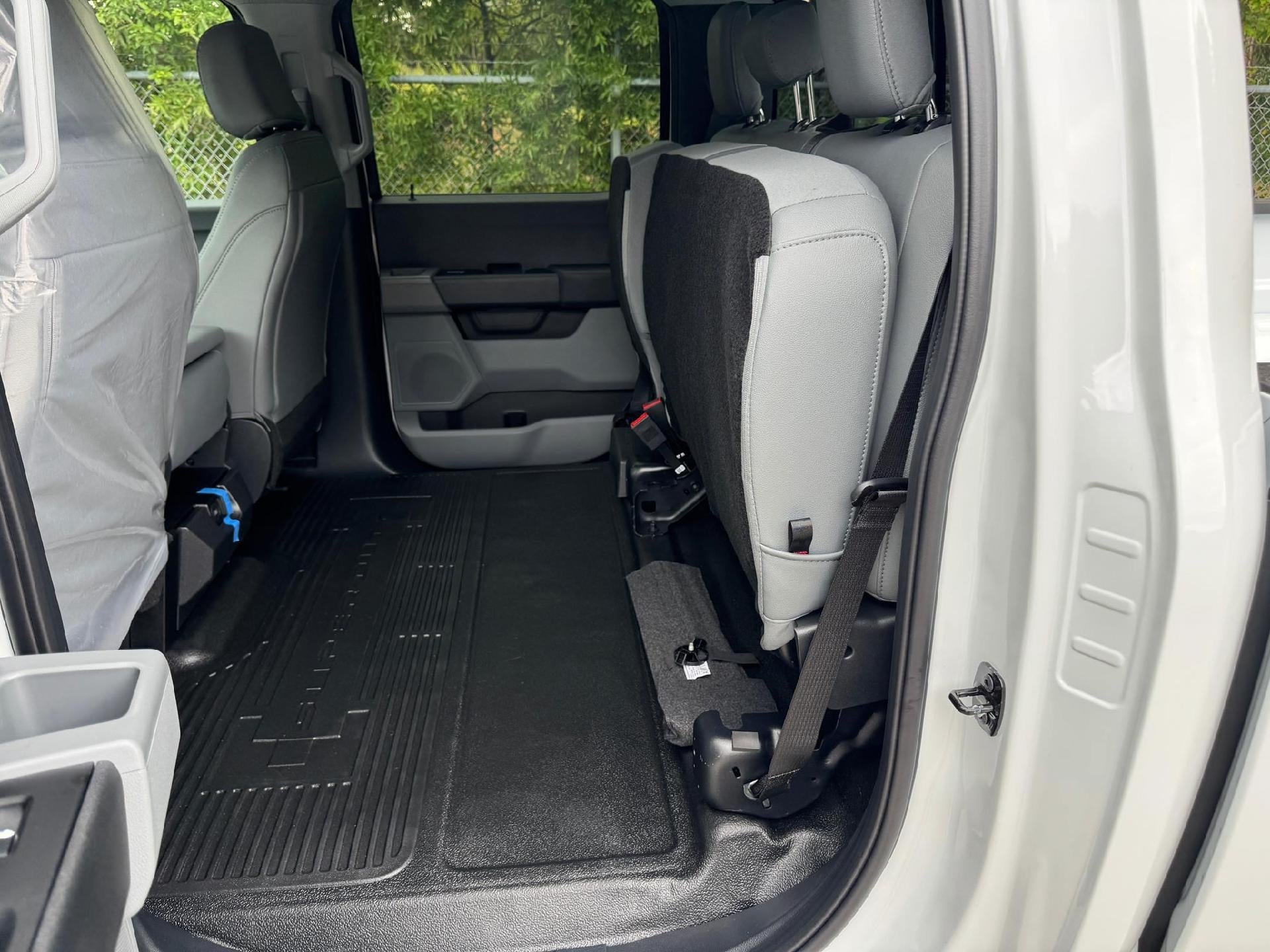 2026 Ford Super Duty F-250 SRW XL 4WD Crew Cab 8' Box