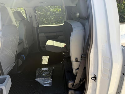 2026 Ford Super Duty F-250 SRW XL 4WD Crew Cab 8' Box