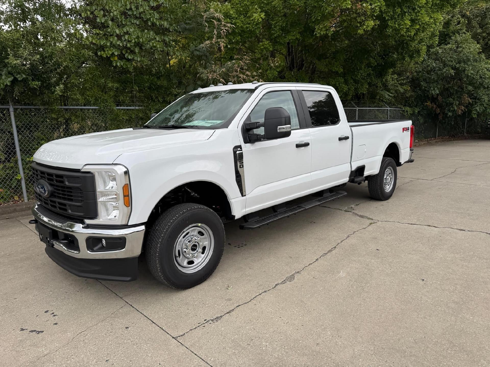 2026 Ford Super Duty F-250 SRW XL 4WD Crew Cab 8' Box