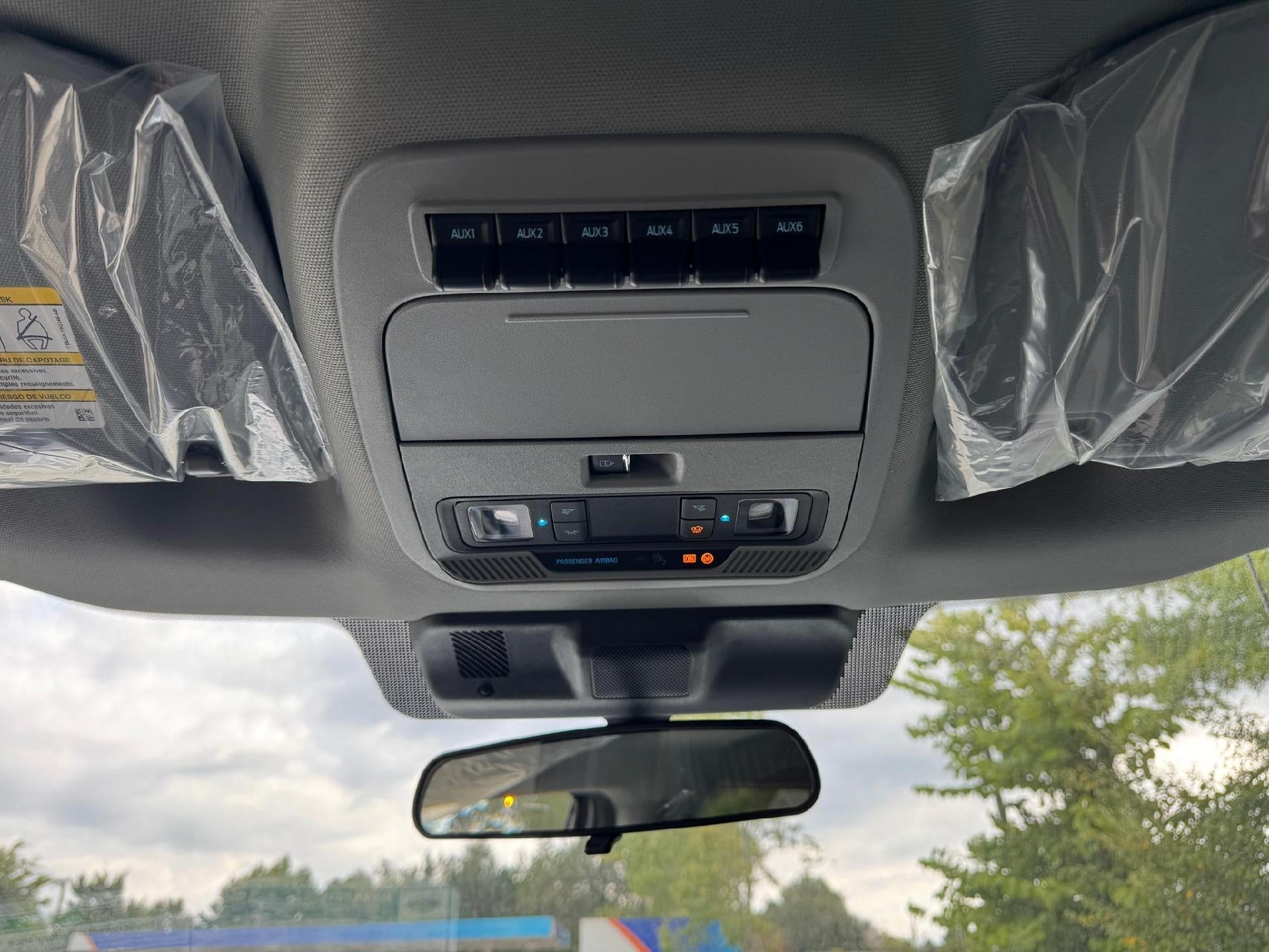2026 Ford Super Duty F-250 SRW XL 4WD Crew Cab 8' Box