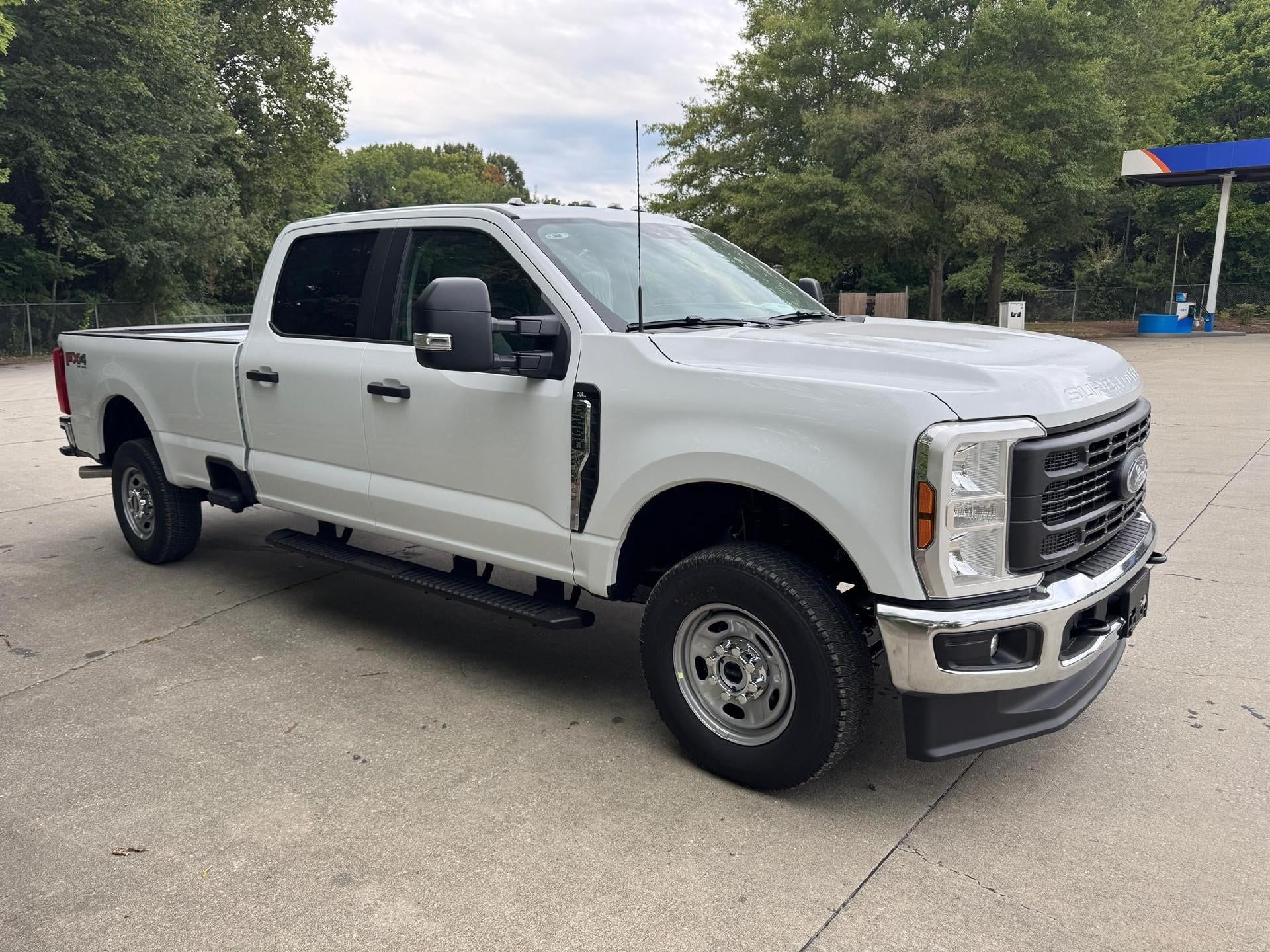 2026 Ford Super Duty F-250 SRW XL 4WD Crew Cab 8' Box
