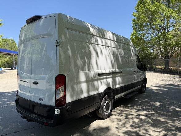 2026 Ford Transit Cargo Van T-250 148" Med Rf 9150 GVWR RWD