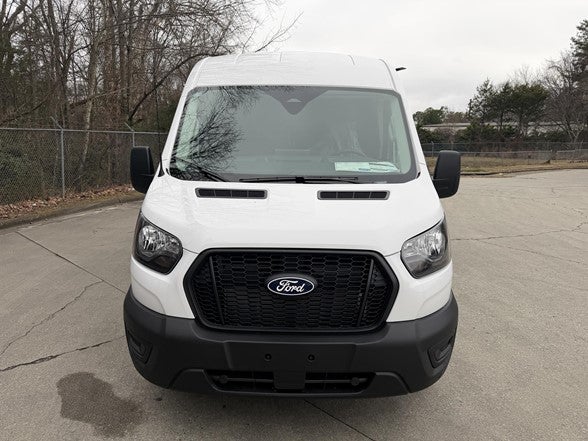 2026 Ford Transit Cargo Van T-250 148" Med Rf 9150 GVWR RWD