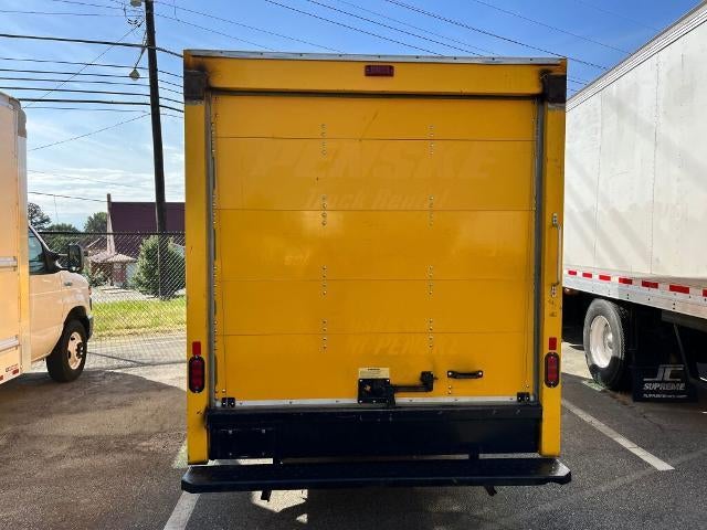 2017 GMC Savana Commercial Cutaway 3500 Van 139"