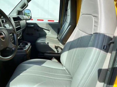 2017 GMC Savana Commercial Cutaway 3500 Van 139"