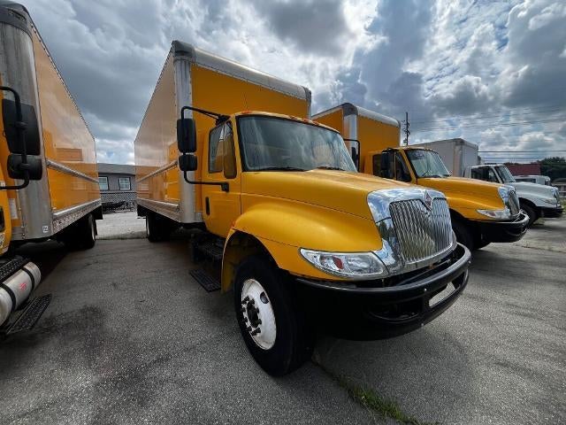 2018 International 4300 Base