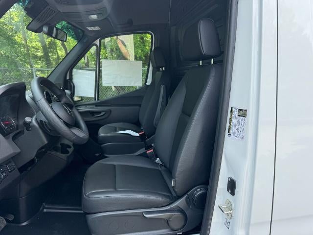 2025 Mercedes-Benz Sprinter Cargo Van 2500 High Roof I4 Diesel HO 170" RWD